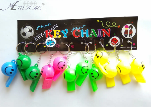 Брелок Свисток пластиковый брелок Смайл  03404