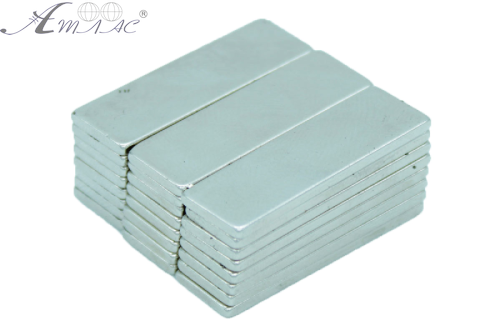 Магніт неодимимовий для дошки 1шт 30 х 10 х 1,7 мм 07095 Магніт неодимимовий для дошки 1шт 30 х 10 х 1,7 мм 07095