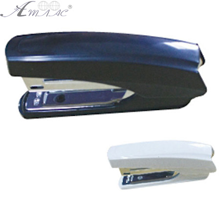 Степлер № 10 пробиває 12 аркушів DELІ 0238 Степлер № 10 пробиває 12 аркушів DELІ 0238