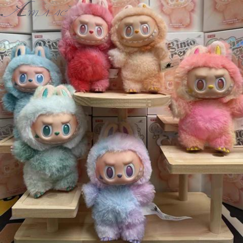 Лабубу Labubu -3 кольорова яскрава 3-ї сирії в коробці 07576 фото 2 Лабубу Labubu -3 кольорова яскрава 3-ї сирії в коробці 07576 фото 2