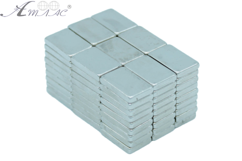 Магніт неодимимовий для дошки 1шт 25 х 6 х 1,5 мм  16977