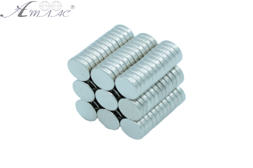 Магніт неодимимовий для дошки Диск 1шт 7 х 2,5 мм 16698 Магніт неодимимовий для дошки Диск 1шт 7 х 2,5 мм 16698