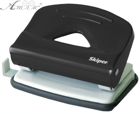 Дірокол 15 арк Skiper чорний SK-115 Дірокол 15 арк Skiper чорний SK-115