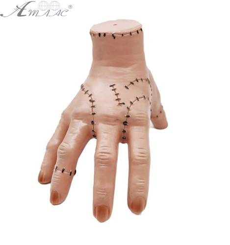 Игрушка Прикол рука Венздей Аддамс 18х12х13см 10241 Игрушка Прикол рука Венздей Аддамс 18х12х13см 10241