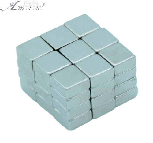 Магніт неодимимовий для дошки 1шт 4,7 х 4,7 х 2,7 мм  02271