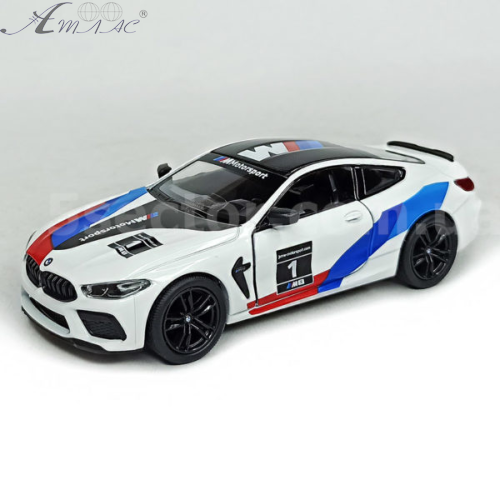 Машинка Kinsmart BMW М8 Competition розмальована KT5425FW Машинка Kinsmart BMW М8 Competition розмальована KT5425FW