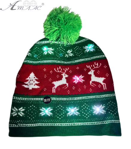 Шапка вязанная с подсветкой d=20+см зеленая с оленями 17379 фото 2 Шапка вязанная с подсветкой d=20+см зеленая с оленями 17379 фото 2