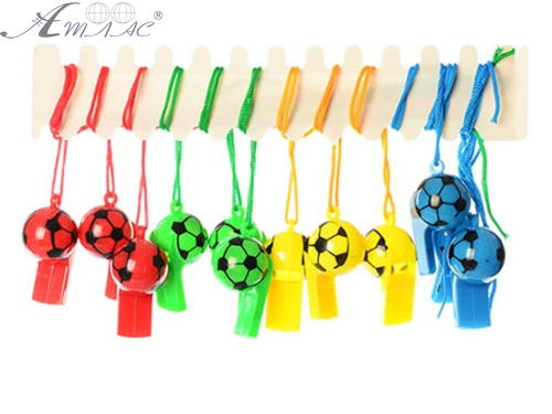 Игрушка Свисток пластик футбольный мяч на веревке  5*3 см 10571   